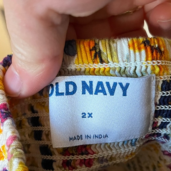 Old Navy Tank Top with Shoulder Ties - Picture 4 of 5